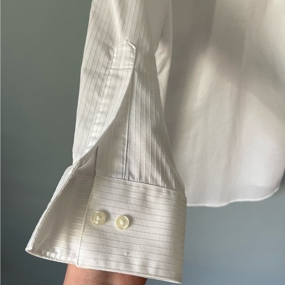 Van Heusen Wrinkle Free White Long Sleeve Button Front Shirt 15.5 32/33 - Picture 6 of 8